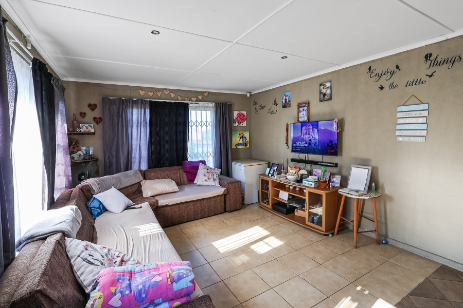 To Let 2 Bedroom Property for Rent in Sunnyridge Eastern Cape